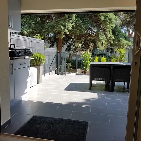 Apartmán Andrea D2 Proximite Avec Terrasse Et Parking *