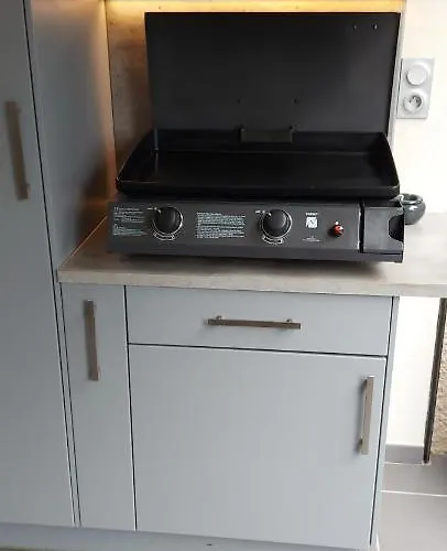 Andrea D2 Proximite Avec Terrasse Et Parking شقة ليه ليكيه