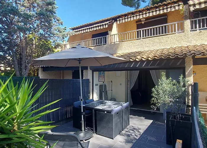 شقة Andrea D2 Proximite Avec Terrasse Et Parking *
