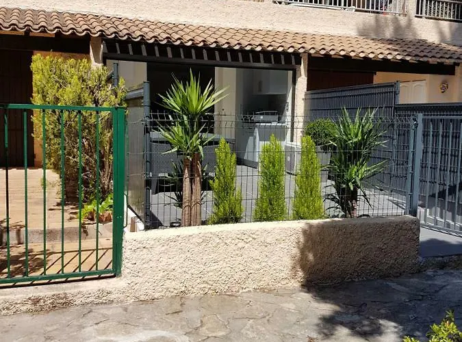 شقة Andrea D2 Proximite Avec Terrasse Et Parking *