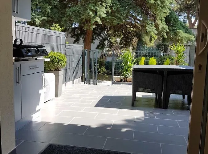 شقة Andrea D2 Proximite Avec Terrasse Et Parking *